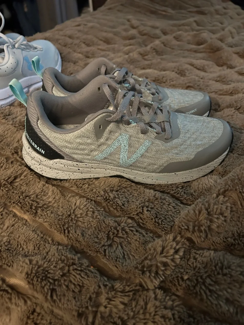 Gray Athletic Sneakers with Light Blue Accents - Picture 4 of 5